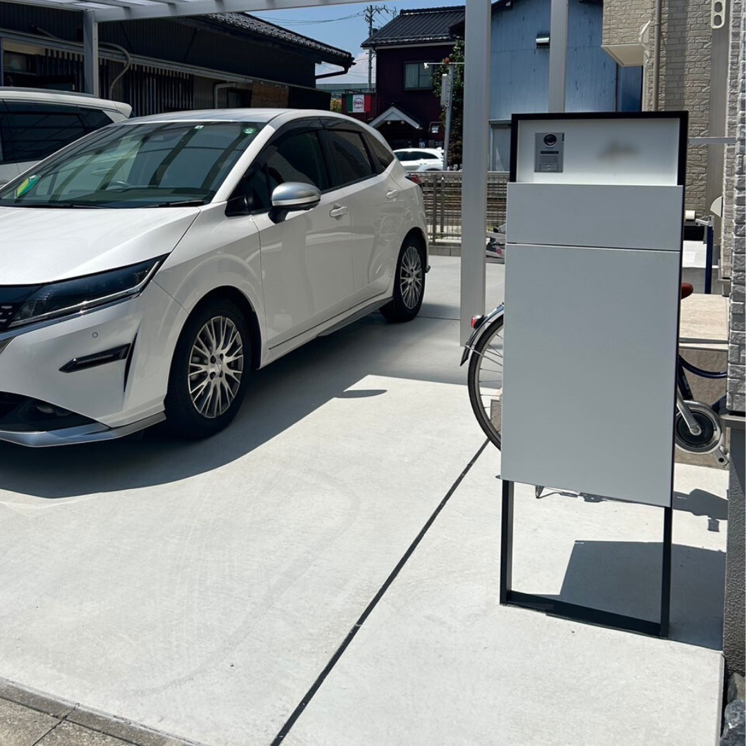 施工事例　外構　機能門柱