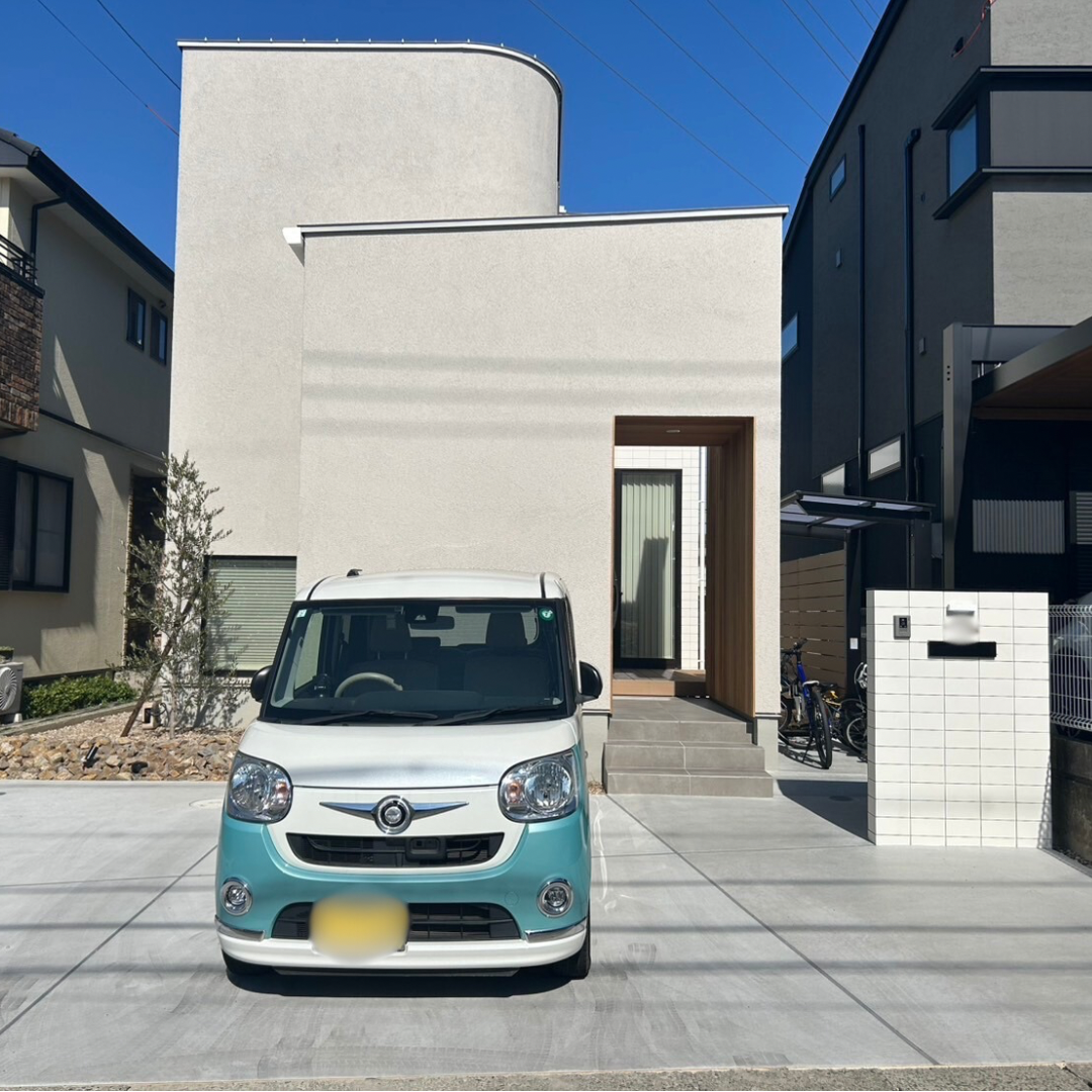 施工事例　白い家　外構