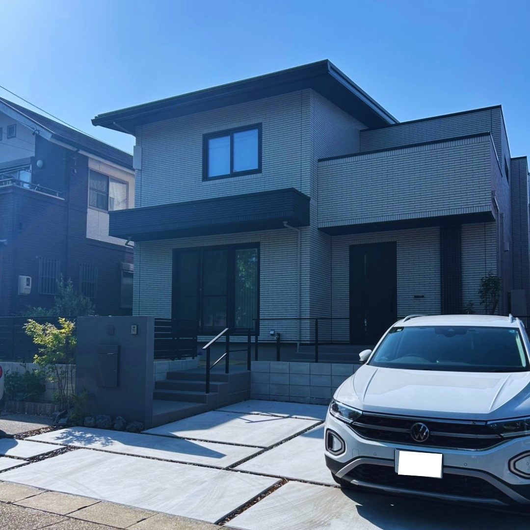 施工事例　エクステリア工事　コンクリート施工　土間コンクリート　シンボルツリー　アプローチ施工